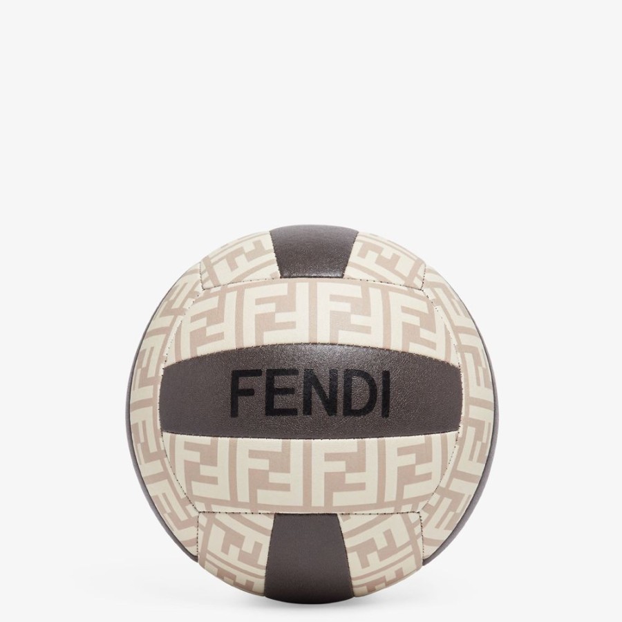 Home Decor & Lifestyle Fendi Lifestyle | Ball Aus Leder In Braun