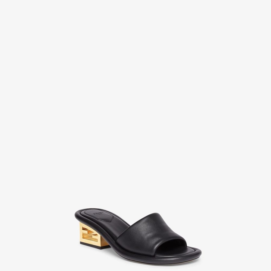 Damen Fendi Pantoletten Und Sandalen | Slide Aus Nappaleder In Schwarz