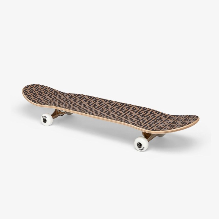 Kids Fendi Accessoires | Skateboard Aus Holz Und Logo Mit Skateboardhalter