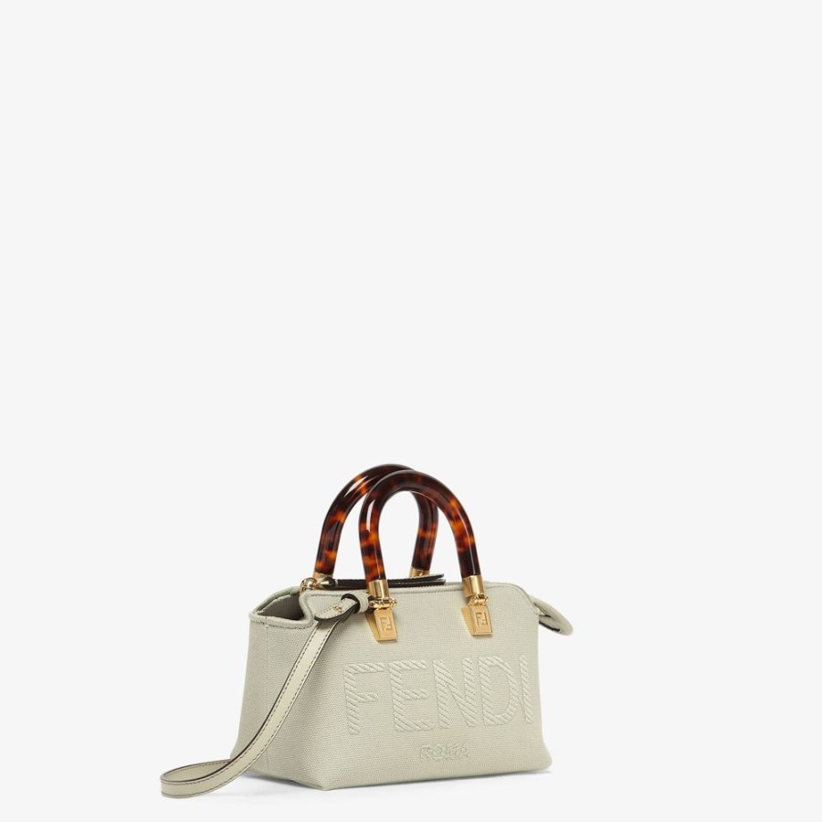 Damen Fendi Mini-Taschen | Boston Bag In Kleiner Grose Aus Canvas In Hellgrun Mit Fendi Roma-Stick