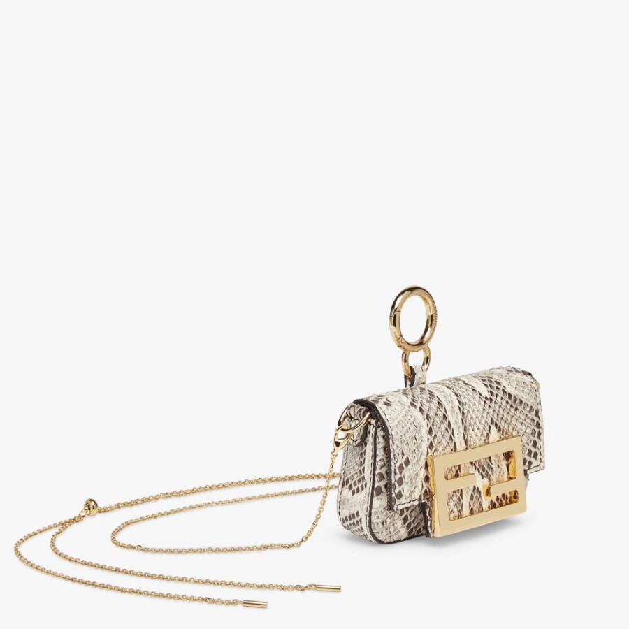 Damen Fendi Miniature Taschen | Anhanger Aus Pythonleder In Beige