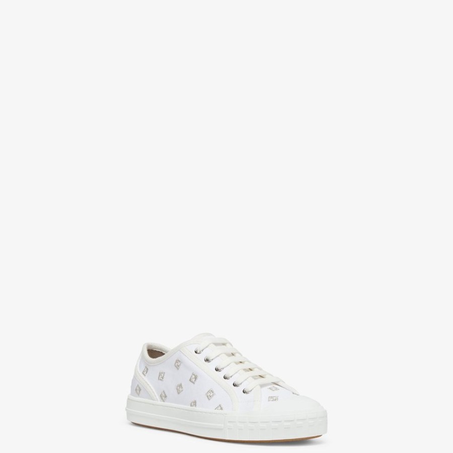 Damen Fendi Sneakers | Low-Top Aus Canvas Mit Stickerei In Silberfarben