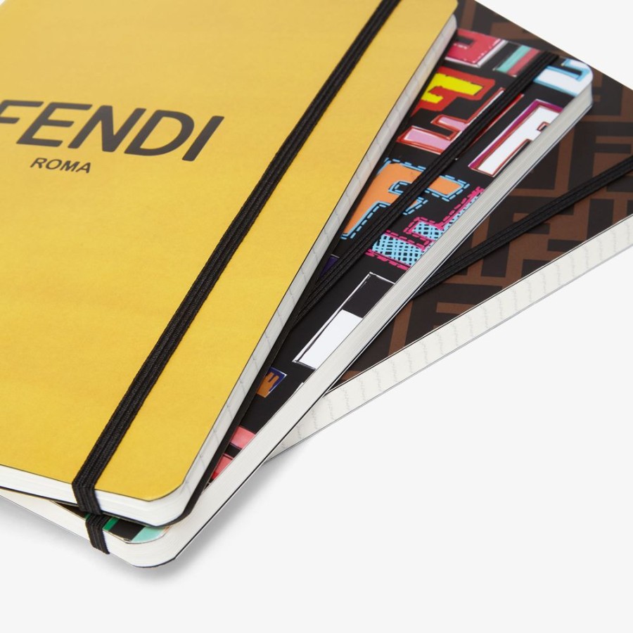 Kids Fendi Accessoires | Set „Back To School" Mit Mehrfarbigen Schulheften Und Bunten Stiften