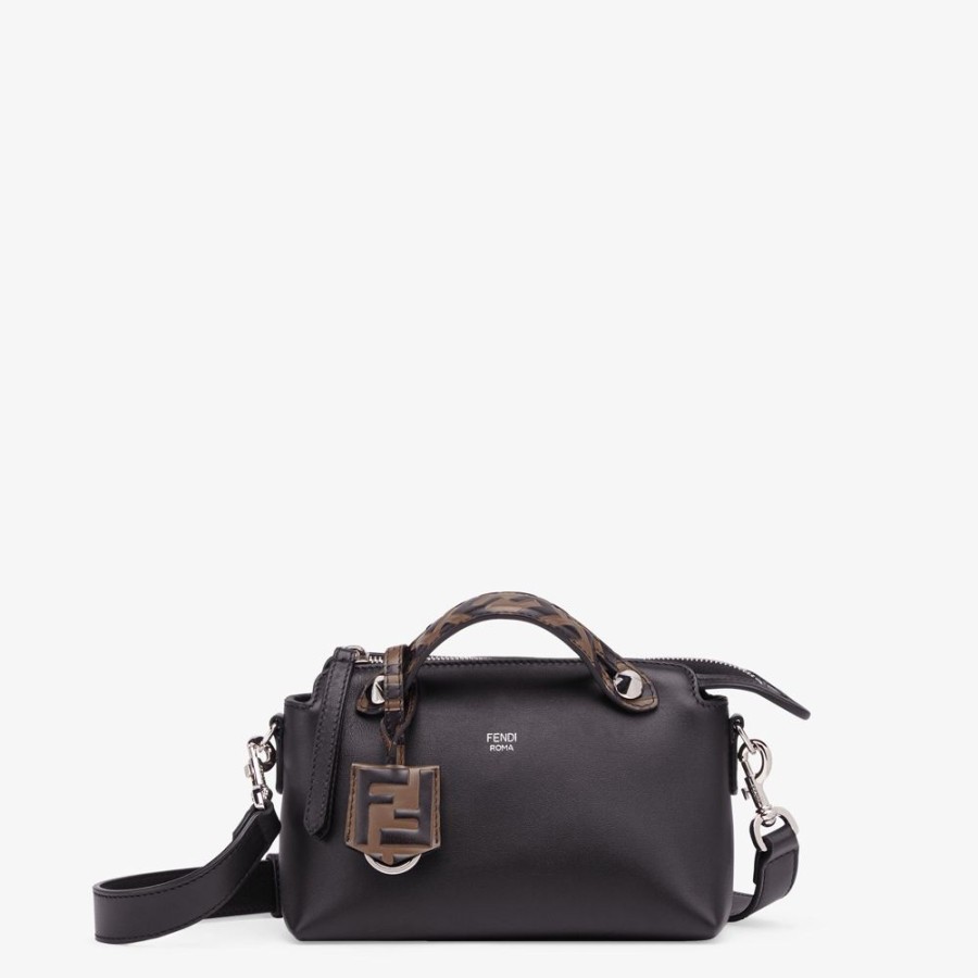 Damen Fendi Boston Bags | Kleine Boston Bag Aus Leder In Schwarz