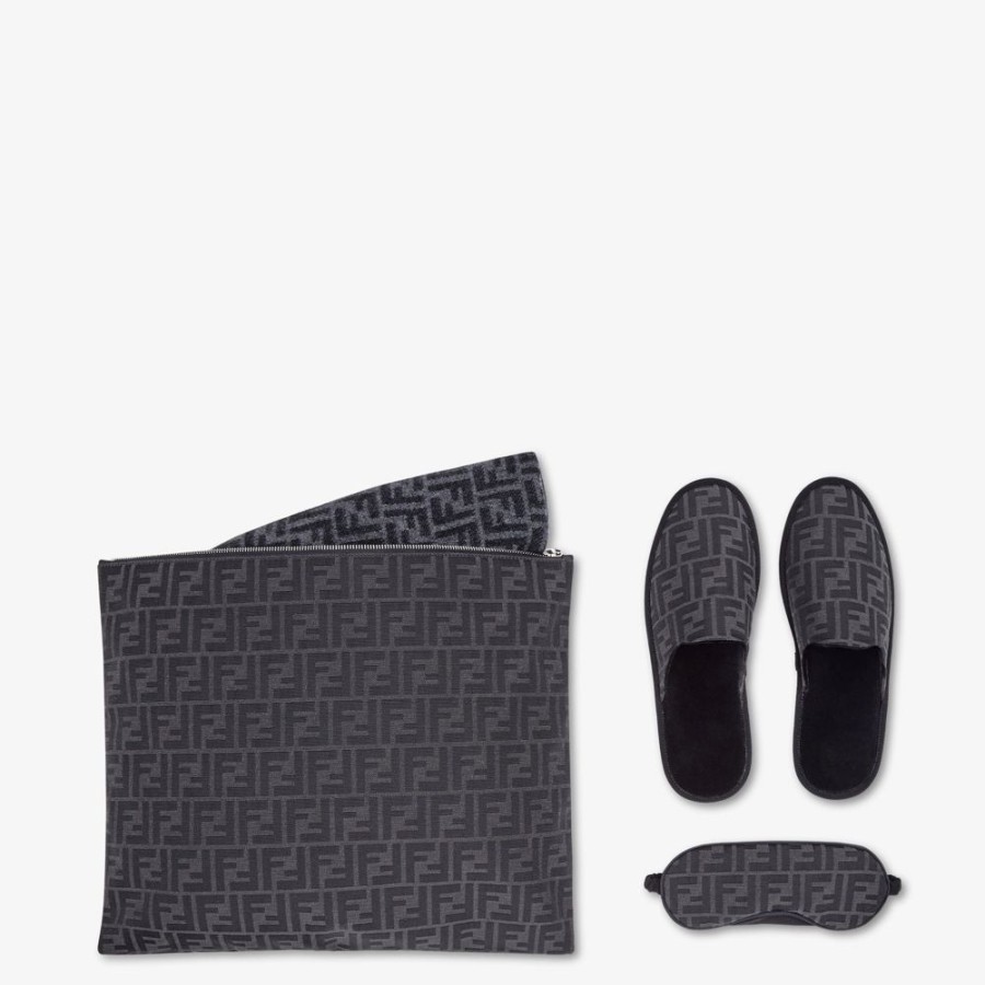 Herren Fendi Reise- Und Lifestyle-Accessoires | Reiseset Aus Jersey In Schwarz