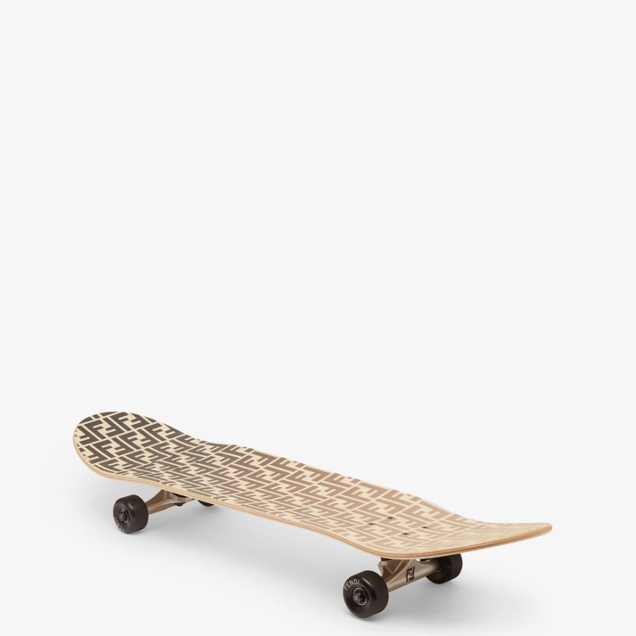 Home Decor & Lifestyle Fendi Lifestyle | Skateboard Aus Holz In Braun