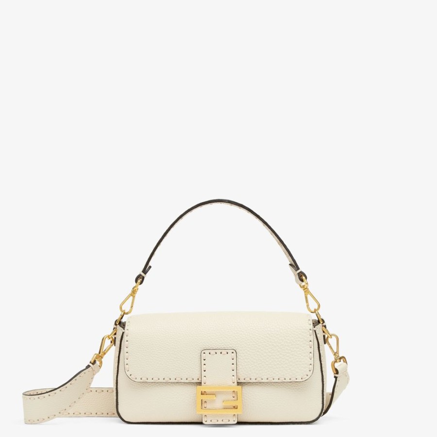 Damen Fendi Schulter- Und Crossbody-Taschen | Tasche Selleria In Kamelienweis Mit Makro-Nahten