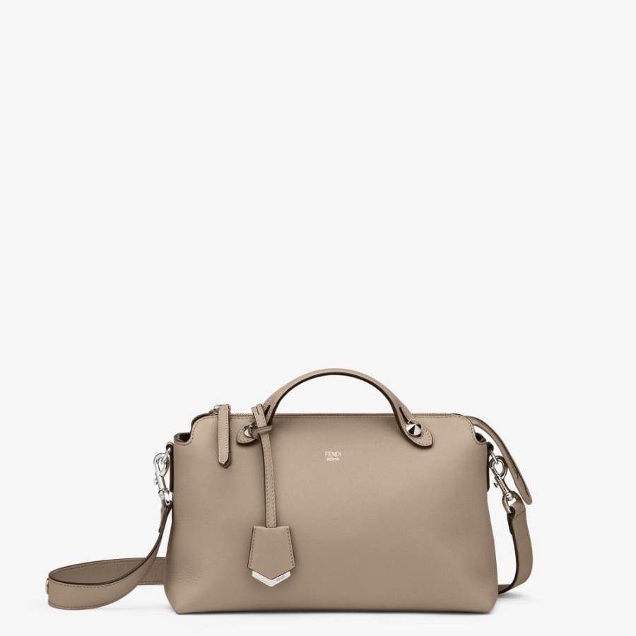 Damen Fendi Boston Bags | Boston Bag Aus Leder In Beige