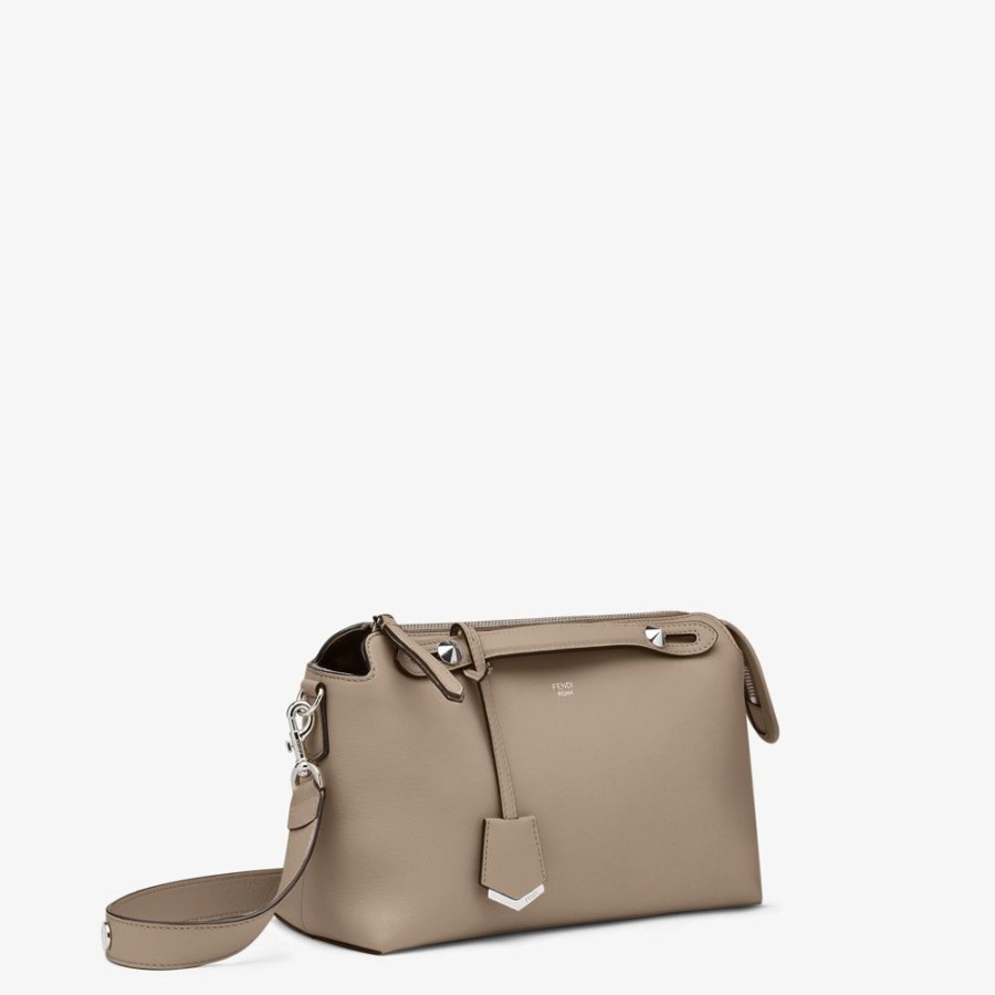 Damen Fendi Boston Bags | Boston Bag Aus Leder In Beige