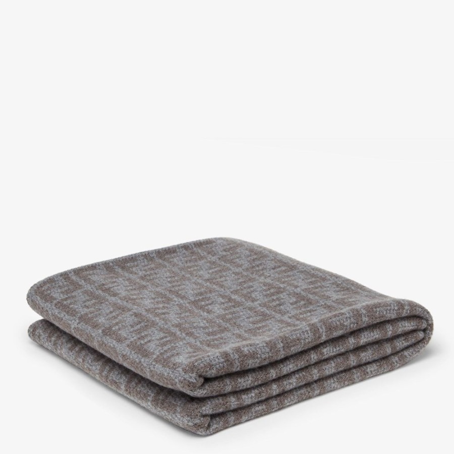 Home Decor & Lifestyle Fendi Textile Accessoires | Plaid Aus Kaschmir In Grau