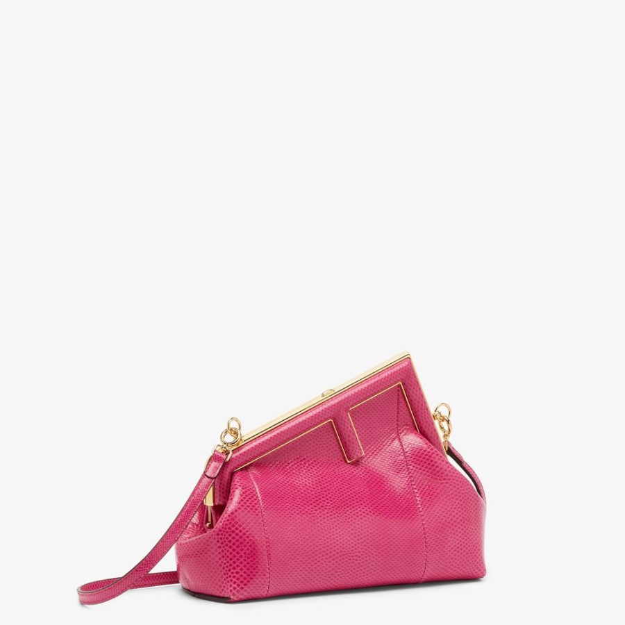 Damen Fendi Clutches & Pochetten | Tasche Aus Karungleder In Fuchsia