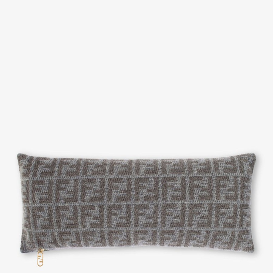 Home Decor & Lifestyle Fendi Textile Accessoires | Kissen Aus Kaschmir In Grau