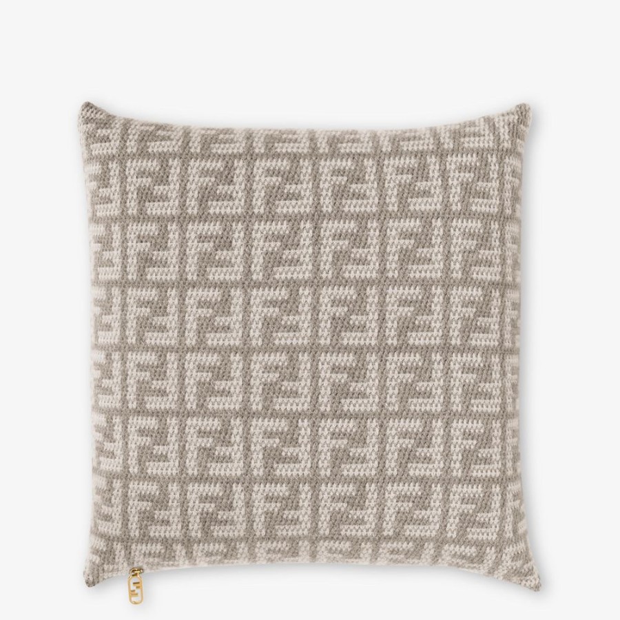 Home Decor & Lifestyle Fendi Textile Accessoires | Kissen Aus Kaschmir In Taube